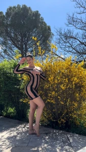 Un peu transparente cette robe