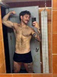 Gym s done now i just need someone to massage me any volunteers