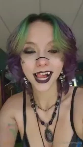 Being silly with titkok audios for you