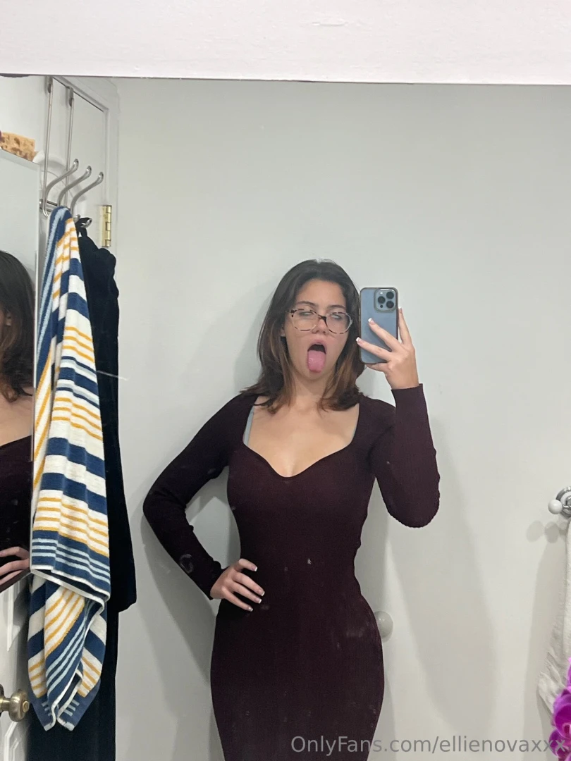 Sexy and smarter than your econ prof you re in good hands 