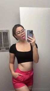 Ellienovaxxx part 1