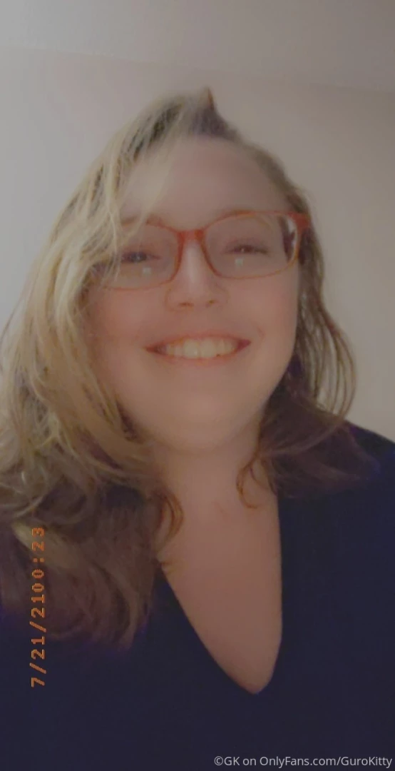 My waifu is visiting also i love my keyhole rompers aaa 