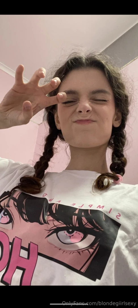 Are you bored with ordinary girls sashalove1020 this brunette is going part 8 