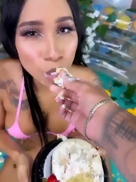 A preview of the video of this october 14 my birthday i was very happy 