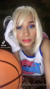 Lola bunny part 1