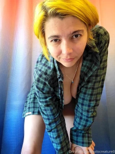 Just so you know i d rather be wearing your shirt 6 pictures two min