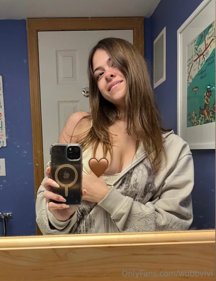 I know u wanna take a little peek babe 