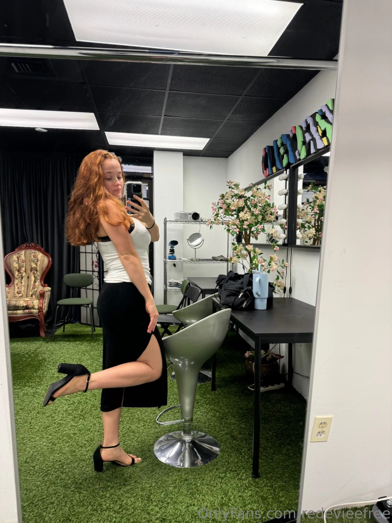 What do you think of my legs in this 