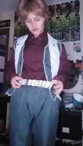 A little viktor video for yall as a treat i really wanna get a packer