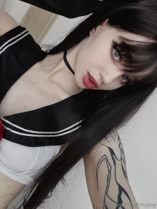 I ll make you smile with a cute selfie and you write something sweet