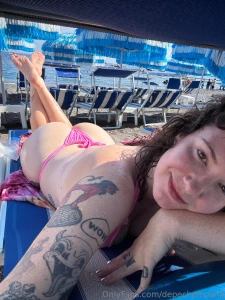 Soles out only on of