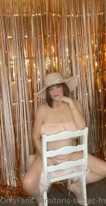 A few pretty in pink pics now let me head to my incall place and take