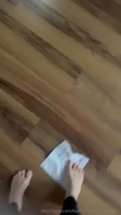 Feet training 