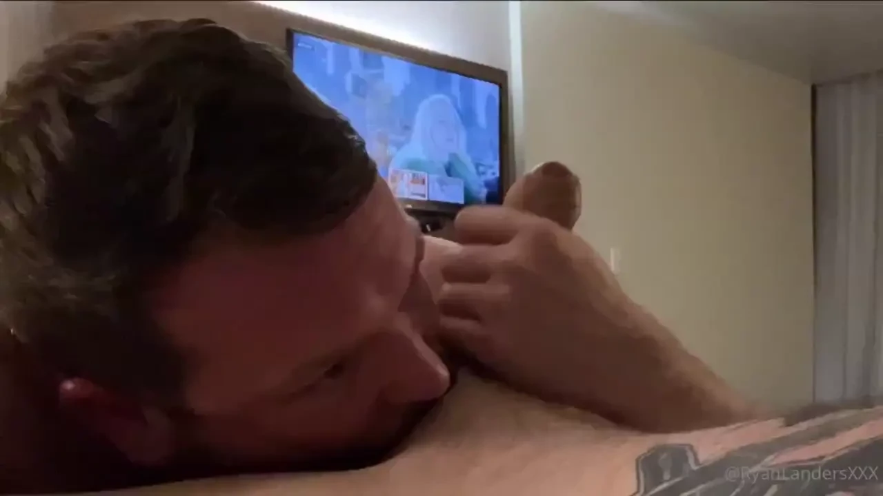 Got throat fucked and filled by a tatted up daddy who pounded the fuck 