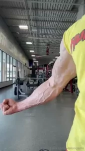 Posing and veins part 2