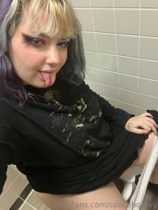 What if i just started postin all the rave pics i take when i m super part 2