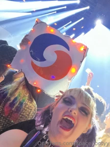 What if i just started postin all the rave pics i take when i m super part 5