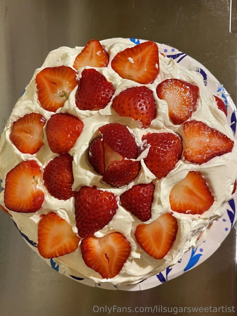 My birthday cake strawberry whipped cream amp vanilla cake 