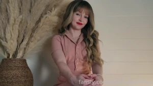 Beautiful agony and dirty talk from your trad wife - i cleaned the