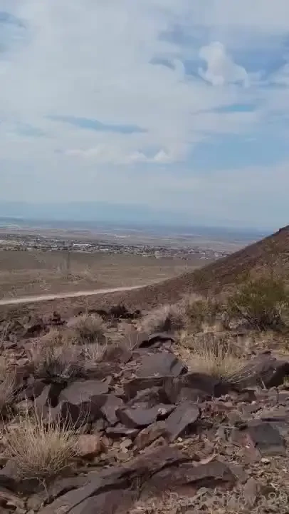 Went for a hike and decided i needed to cum enjoy 