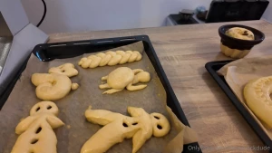 Hey everyone i ve turned an awesome video with yllaaa where i teach part 2