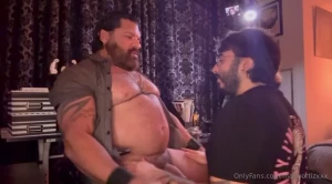 New video 19 minutes with this new cock sucker and incredible biceps