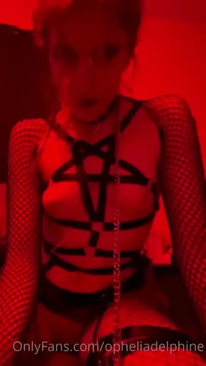 Come closer i bite part 5 