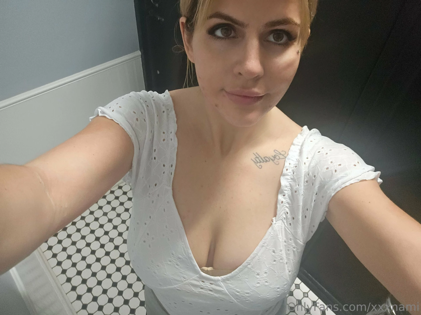 Im in the bathroom where are you part 11 