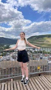 If you walk with your head down you won t be able to see the sun so