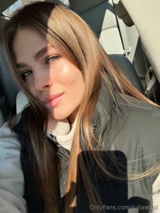 How s your saturday going i m having a very sunny day that i want to