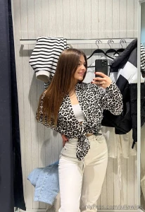 Today with me happened shopping it s very warm outside and it s time