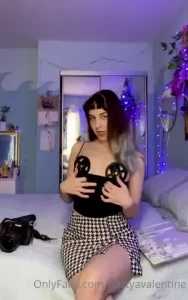 Thanks for supporting this female filmmaker i m ready for my close up part 1