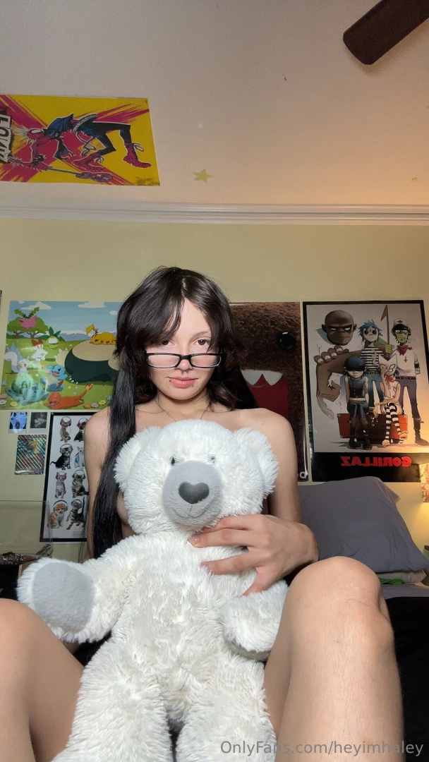 Wishing that i was hugging you instead 