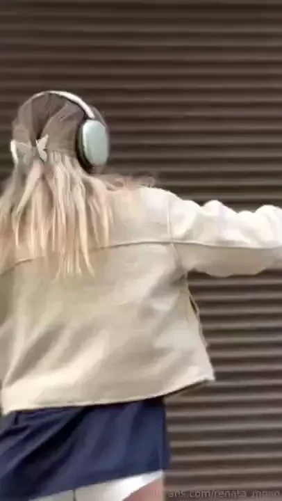 My favorite video but did you know i fell while filming it 