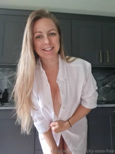 Let me cure your mid week blues main page beckyxxoo