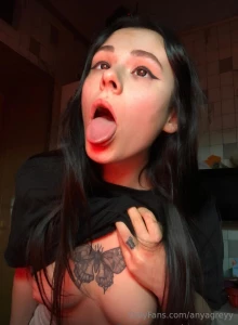 Free free free hi i m sirenahottie i want you to relax today and we ll part 43