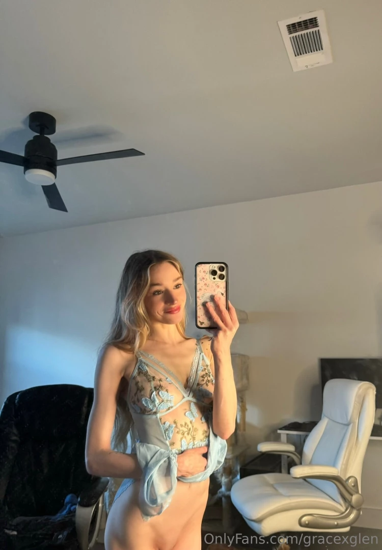 Ready for you to come home from work already so we can have some fun 3 