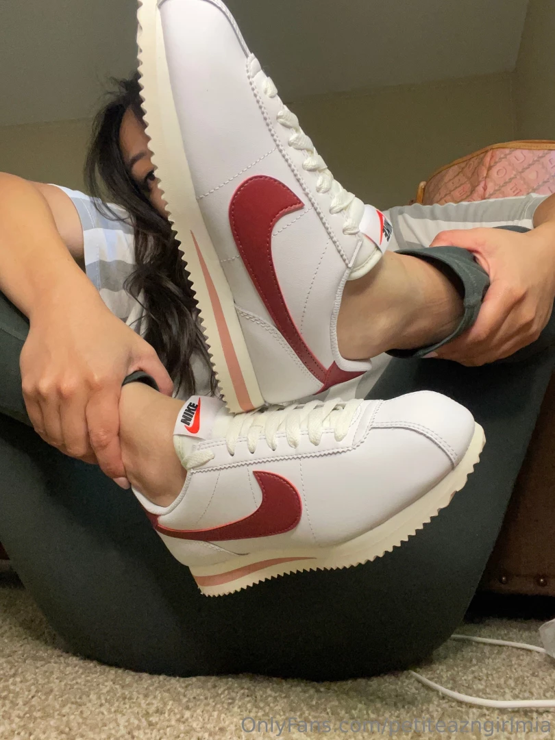 I love it when you spoil my feet my current favorite sneakers part 1 