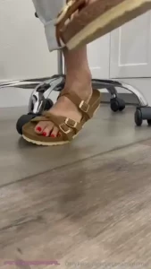 I was feeling a bit adventurous and decided to film this video while