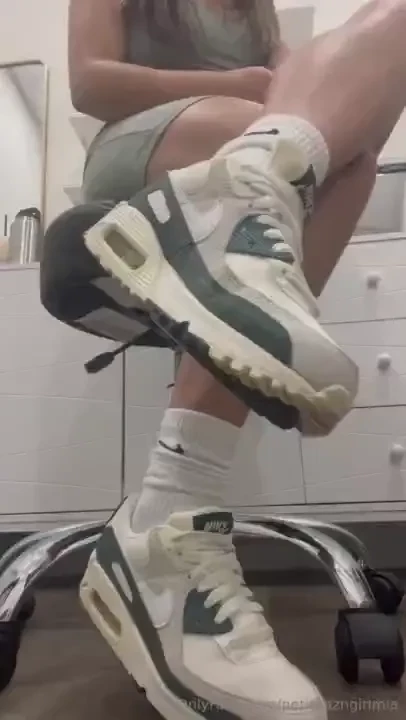 I love sneakers always looking to add more to my collection what kind 