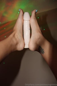 Just got back from my pedicure and i want you to feel how soft my part 1