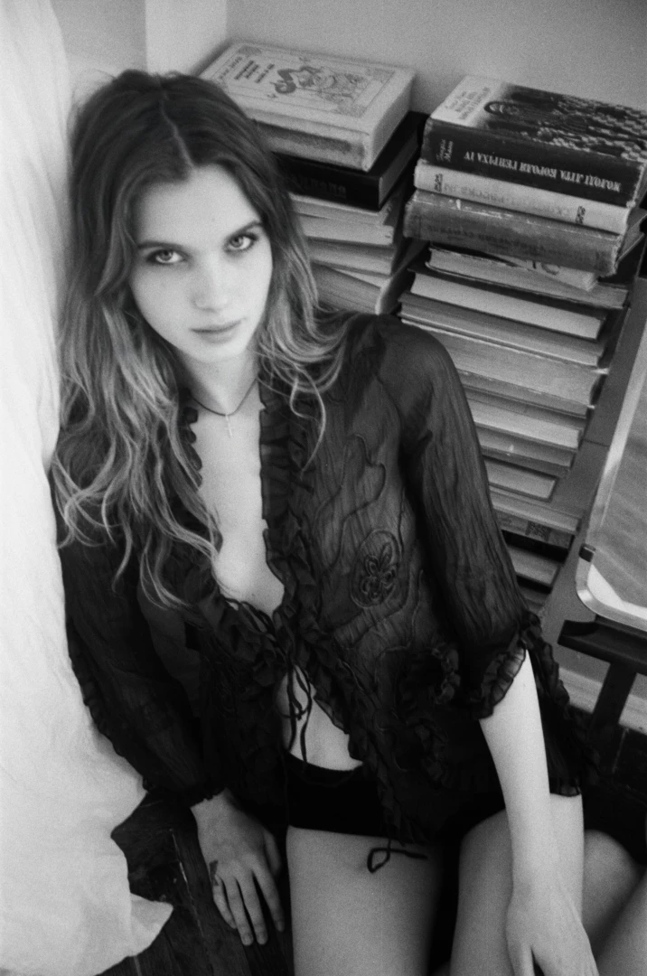 How do you feel about black and white photos do you like them or do 