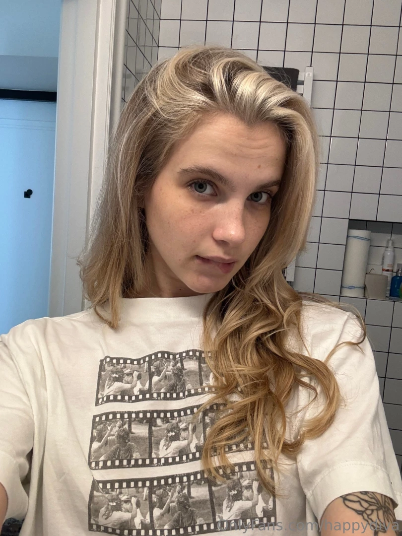 Curls give your hair volume and texture which makes your hairstyle 