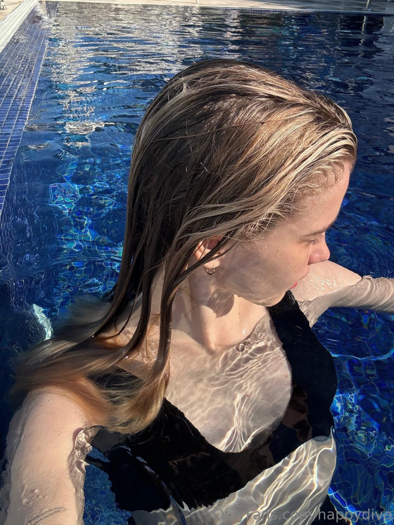 Pool photos are a great way to capture the moments of enjoying water 