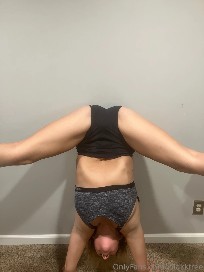 I ve been practicing my form and flexibility what do you think lolakk 