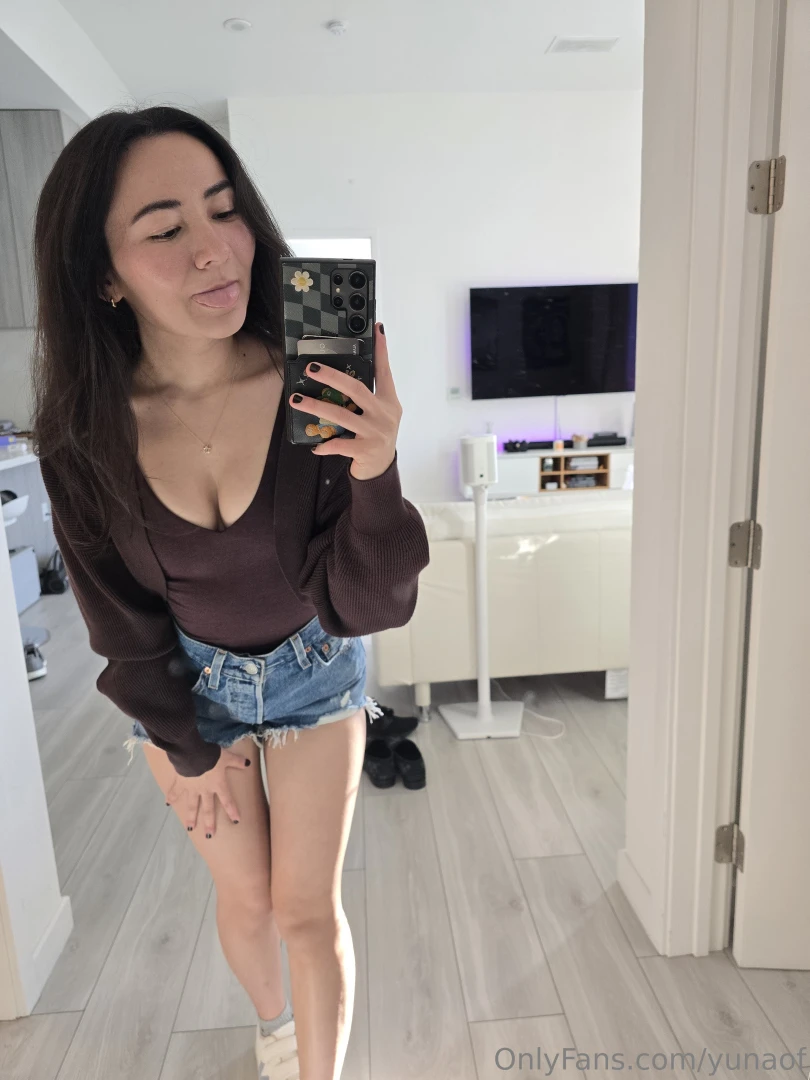 My favorite exercise is shopping for cute outfits part 1 