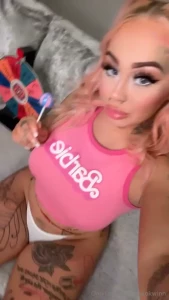 On live now come join the show