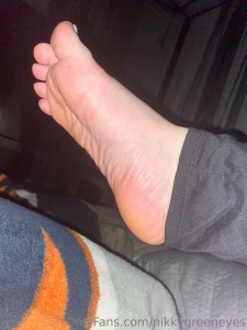 Salon visit nd a new tat first time i did my toes white i like i m part 4