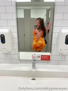 Bodysuit on in first 2 no bodysuit or bra in last 2 posting sexy pics part 1