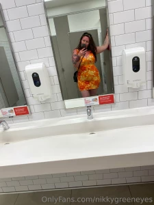 Bodysuit on in first 2 no bodysuit or bra in last 2 posting sexy pics